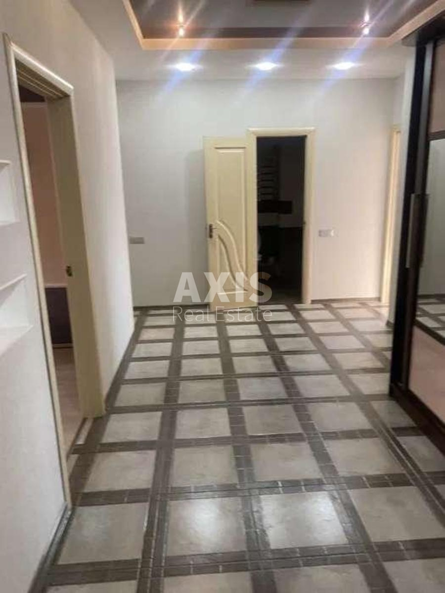 3k apartment vul. Yulia Zdanovska 46/11