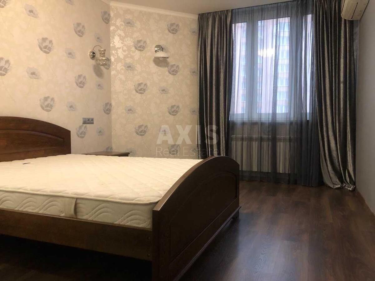 3k apartment vul. Knjazhyj Zaton 216