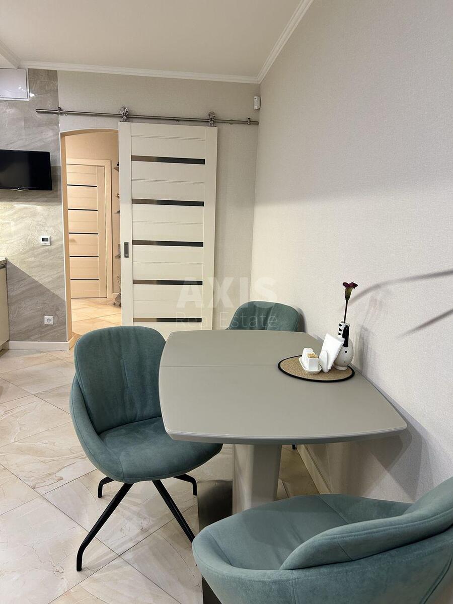 3k apartment vul. Kudri Ivana 3А613421