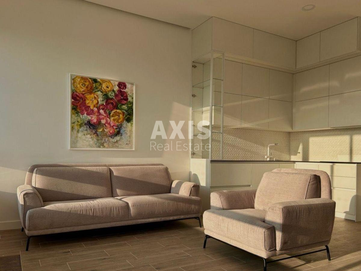 4k apartment vul. Vasyl'kivs'ka 1
