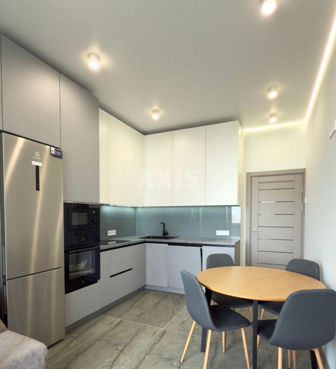 1k apartment pr-t Berestejskij 1160918