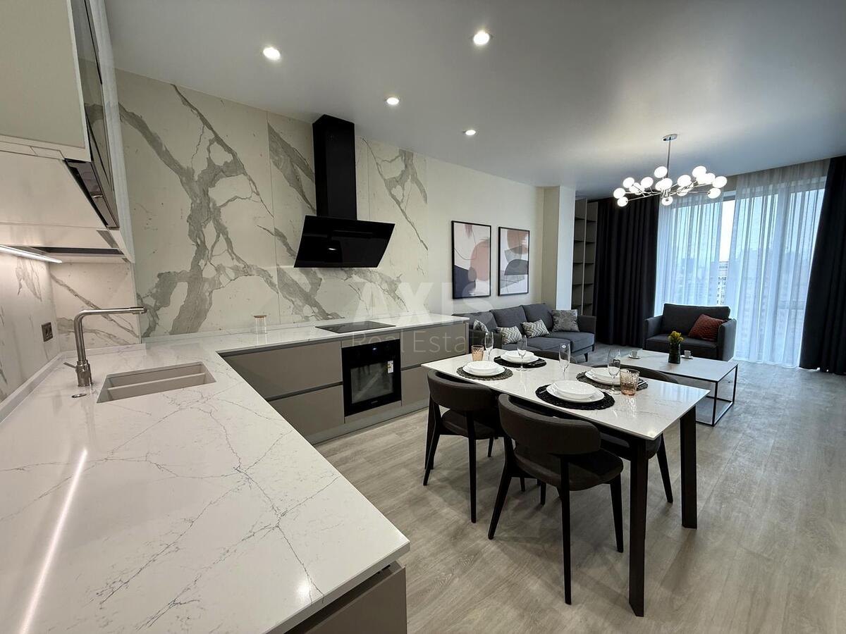 4k apartment vul. Antonovycha 118/96102711