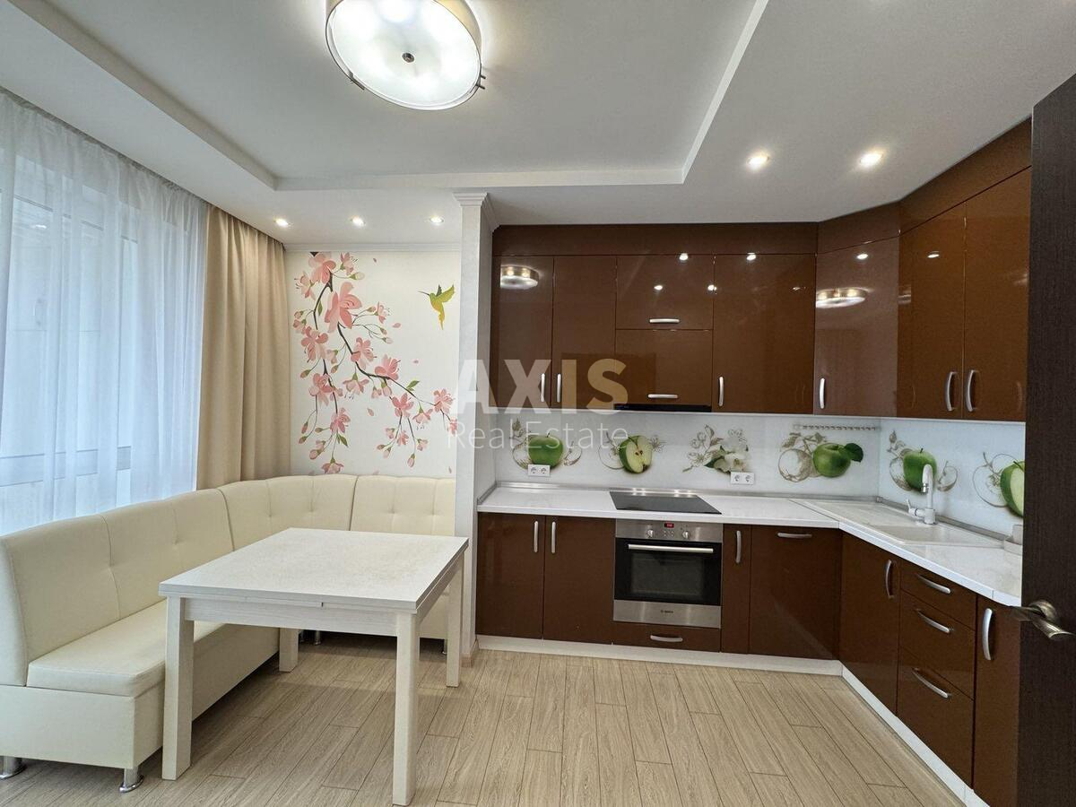 2k apartment vul. Zarichna 153766