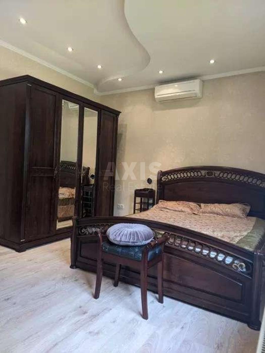 House rajon Sadova vul., Darnyc'kyj, 87m2, Kyiv city2364313