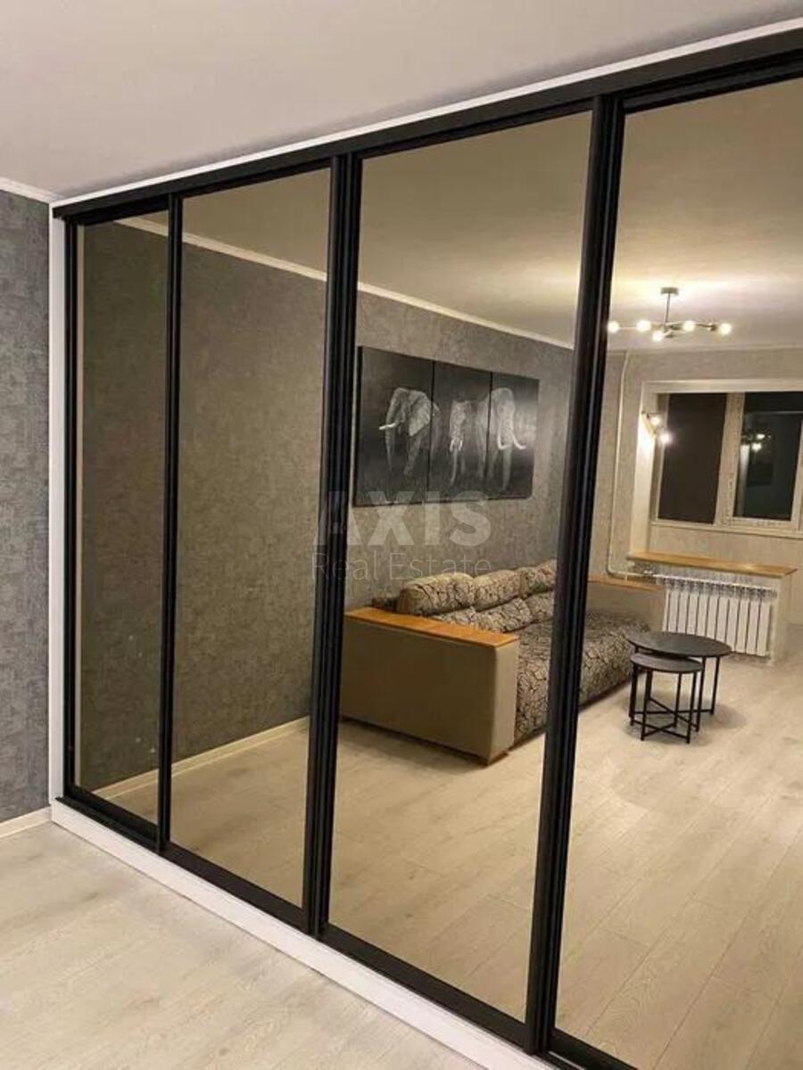 2k apartment vul. Malyshka Andrija 135