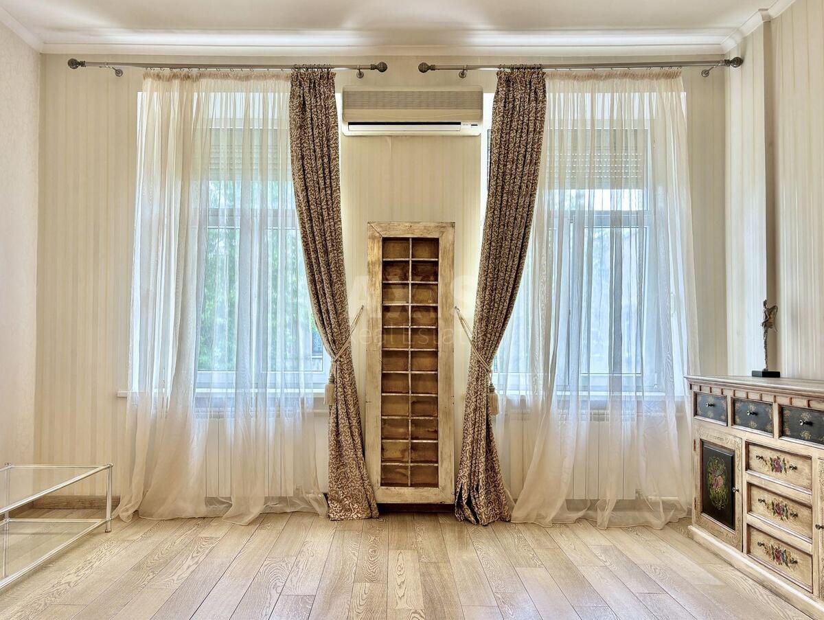 2k apartment vul. Instytuts'ka 24/711