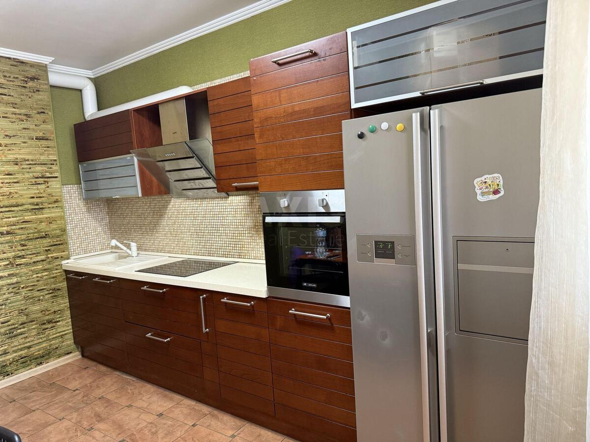 3k apartment nab. Dniprovs'ka 2556489