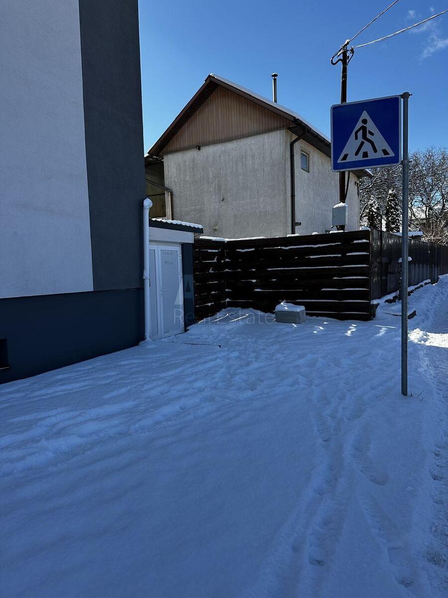Объект сервиса ул. Осенняя 71, 70м20