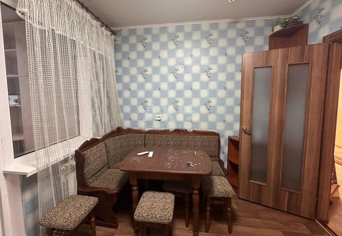 1k apartment vul. Urlivs'ka 38А3
