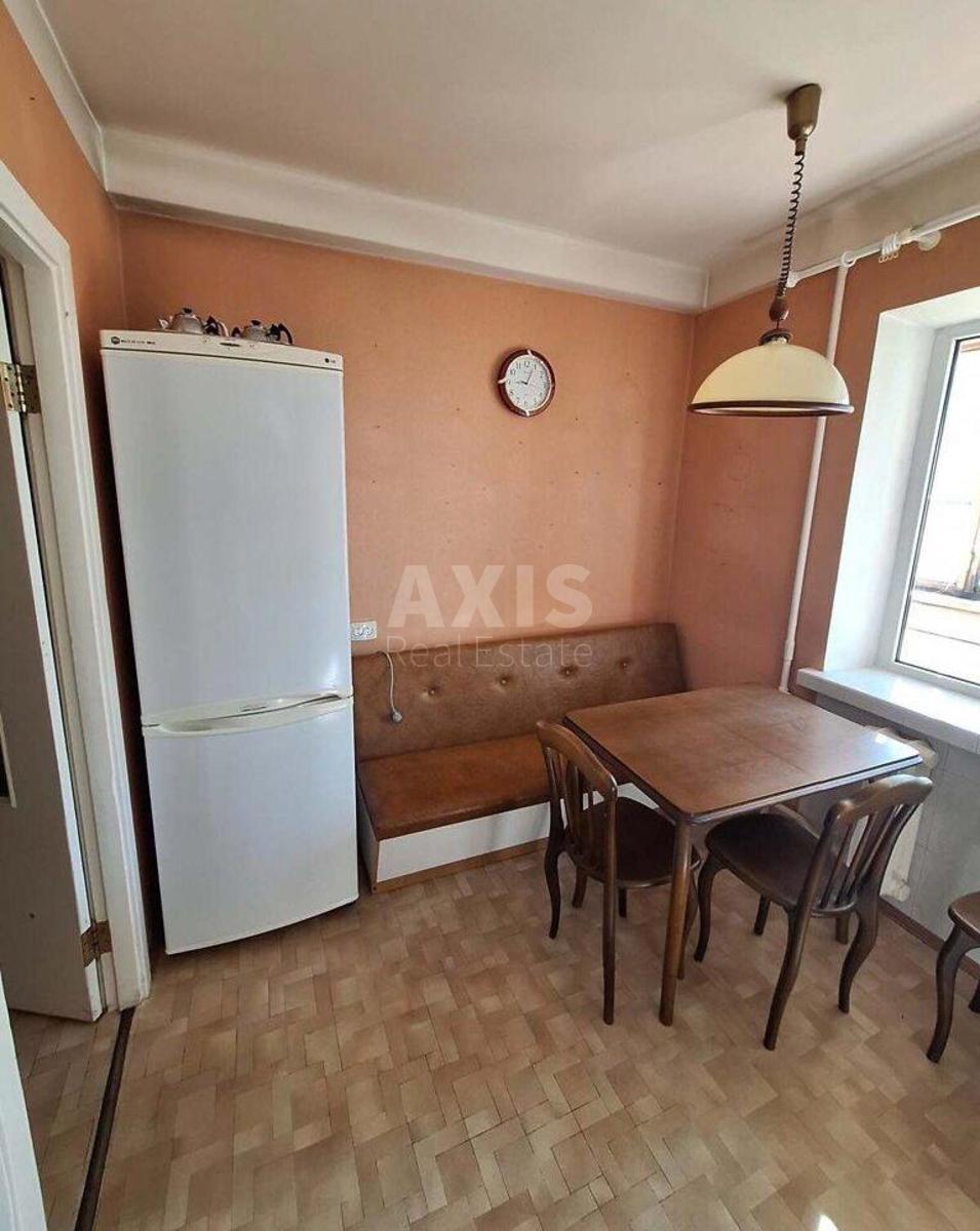 2k apartment vul. Entuziastiv 19/13