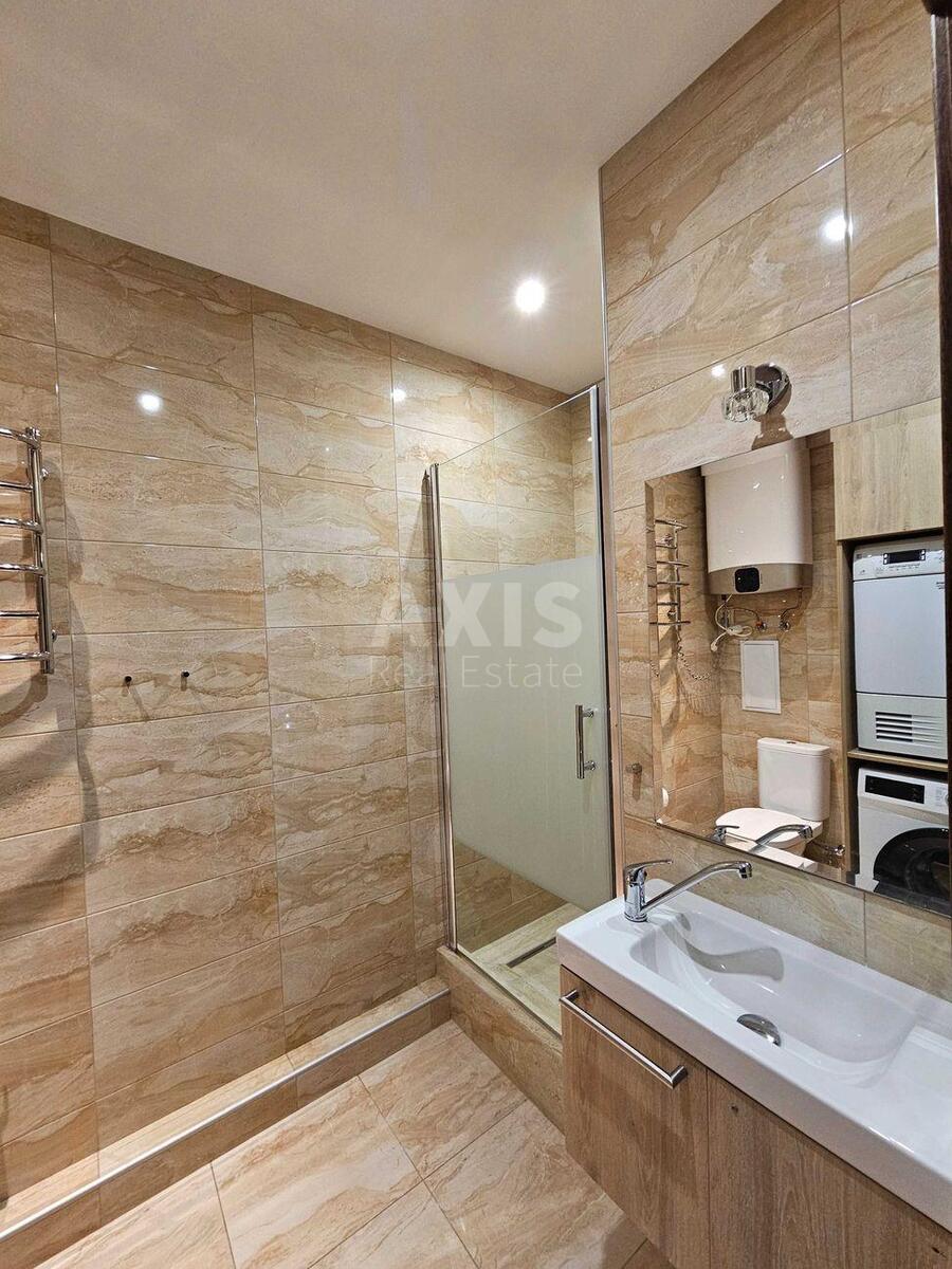3k apartment vul. Yulia Zdanovska 46/111
