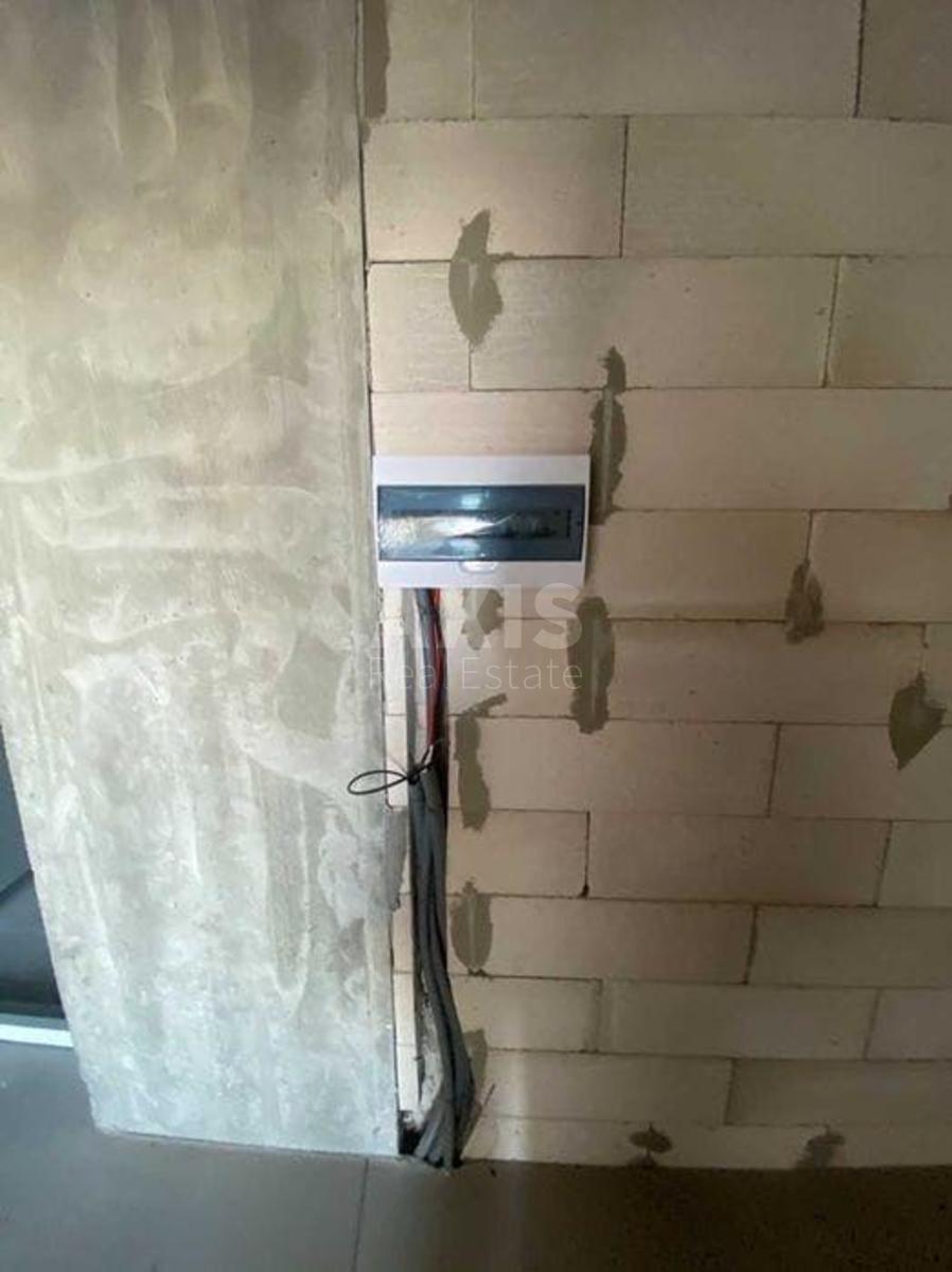 1k apartment vul. Revuc'kogo 401