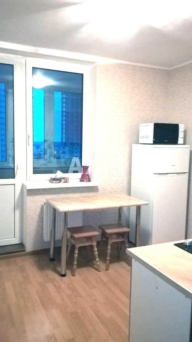 1k apartment vul. Lebedjeva Mykoly 142