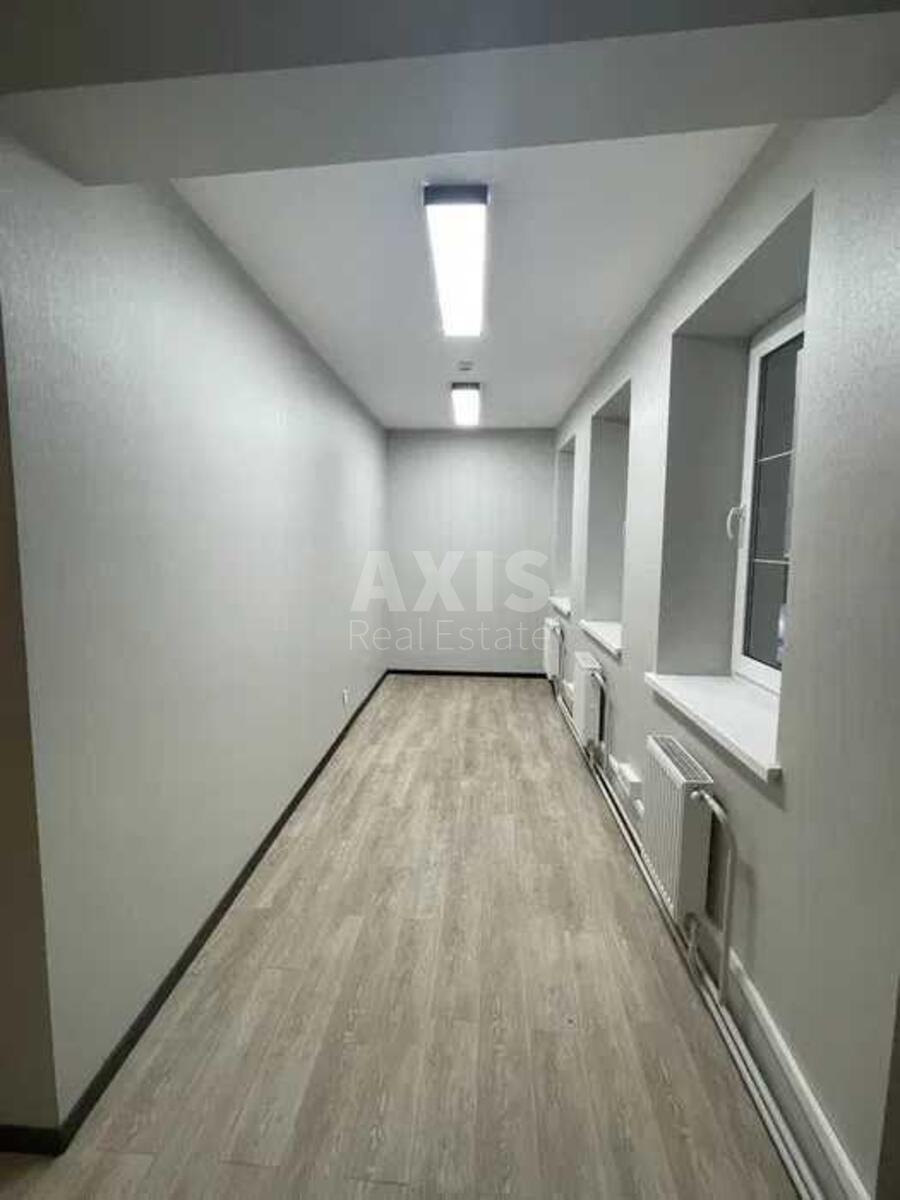 Office vul. Vozdvyzhens'ka 48, 257m22