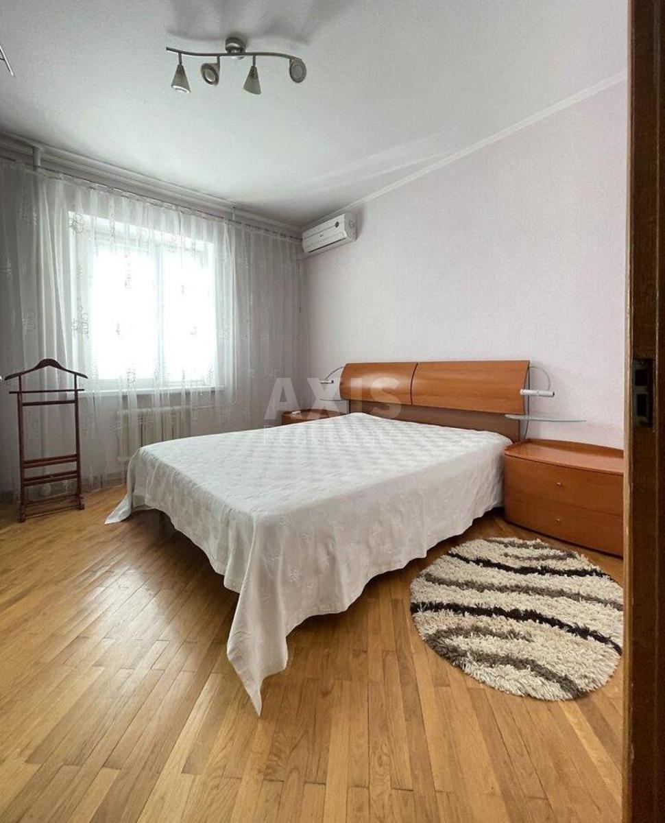 2k apartment vul. Revuc'kogo 73
