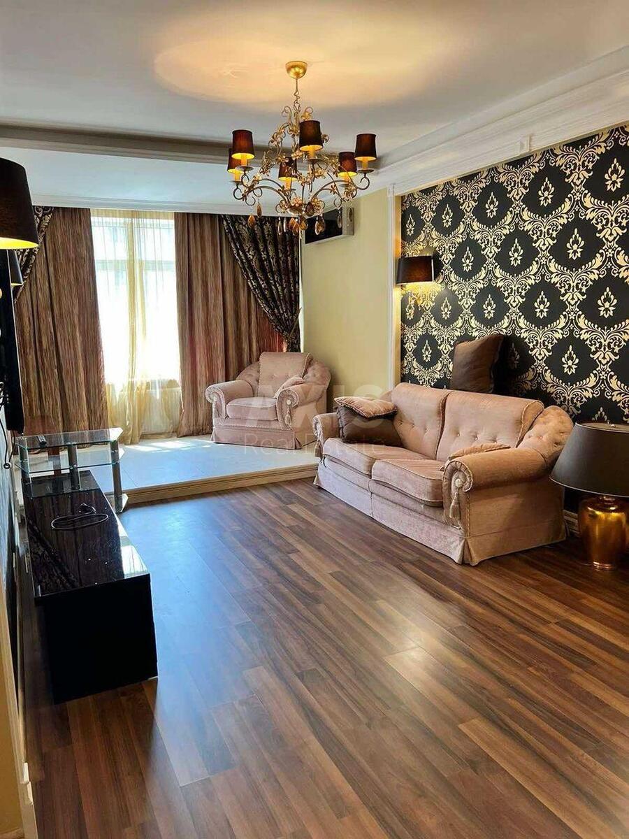 4k apartment vul. Shhekavyc'ka 30/39596762