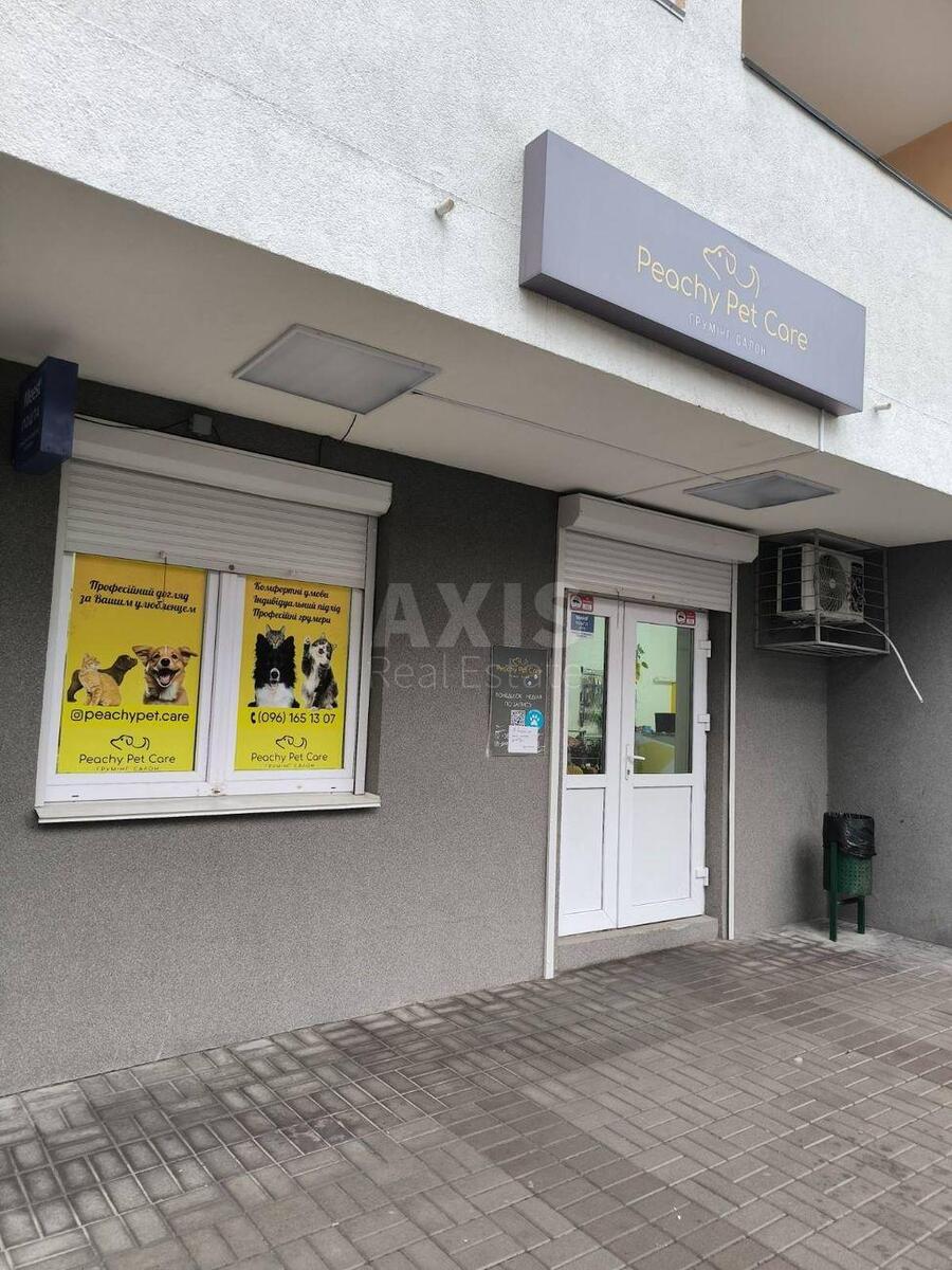 Об'єкт торгівлі вул. Грекова Генерала 1, 71м2