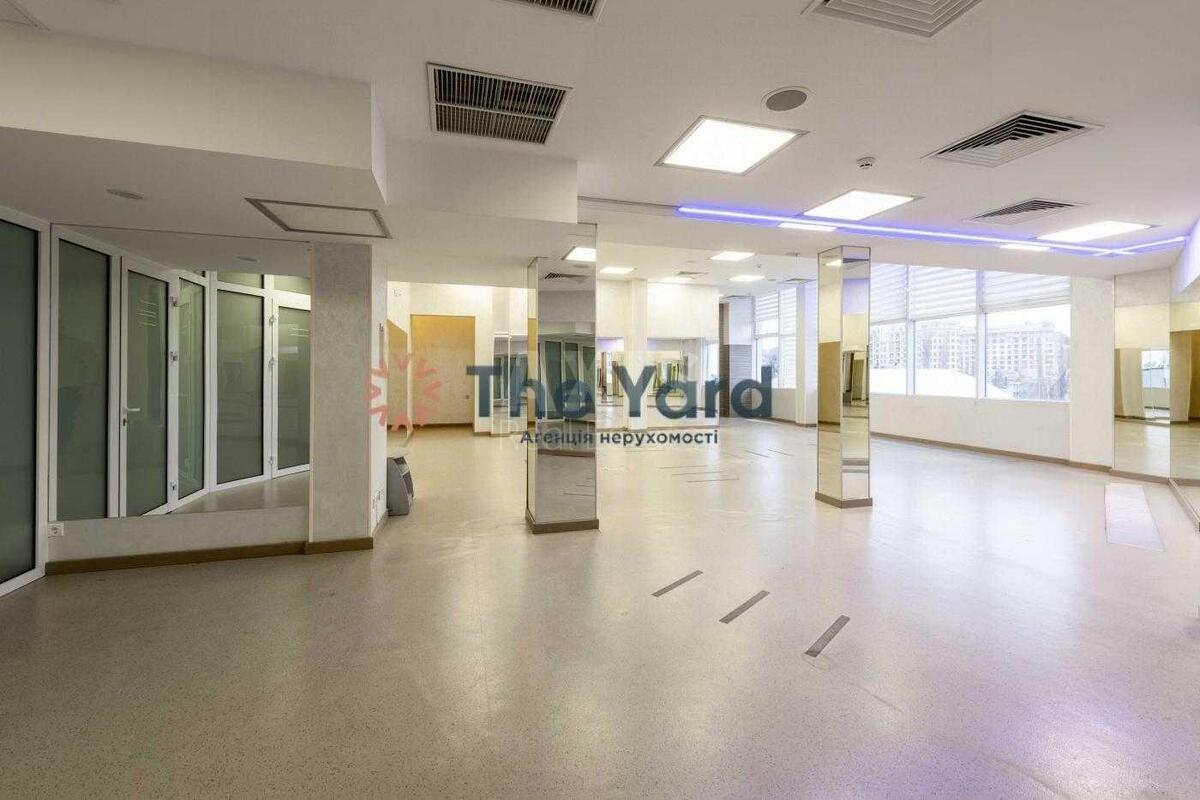 Trade object vul. Andriya Verkhohlyada 9А, 4050m26409214