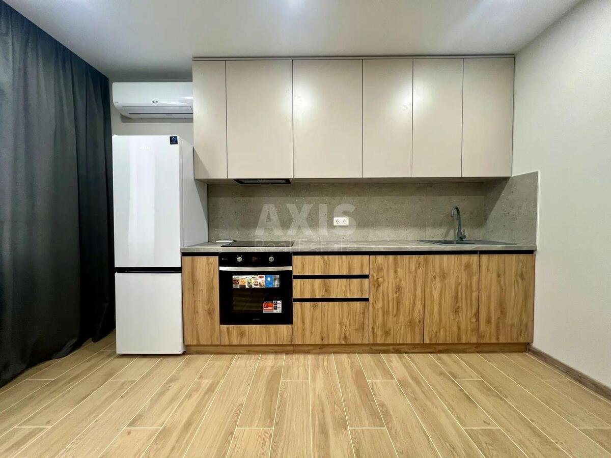 2k apartment vul. Baggovutivs'ka 17602170