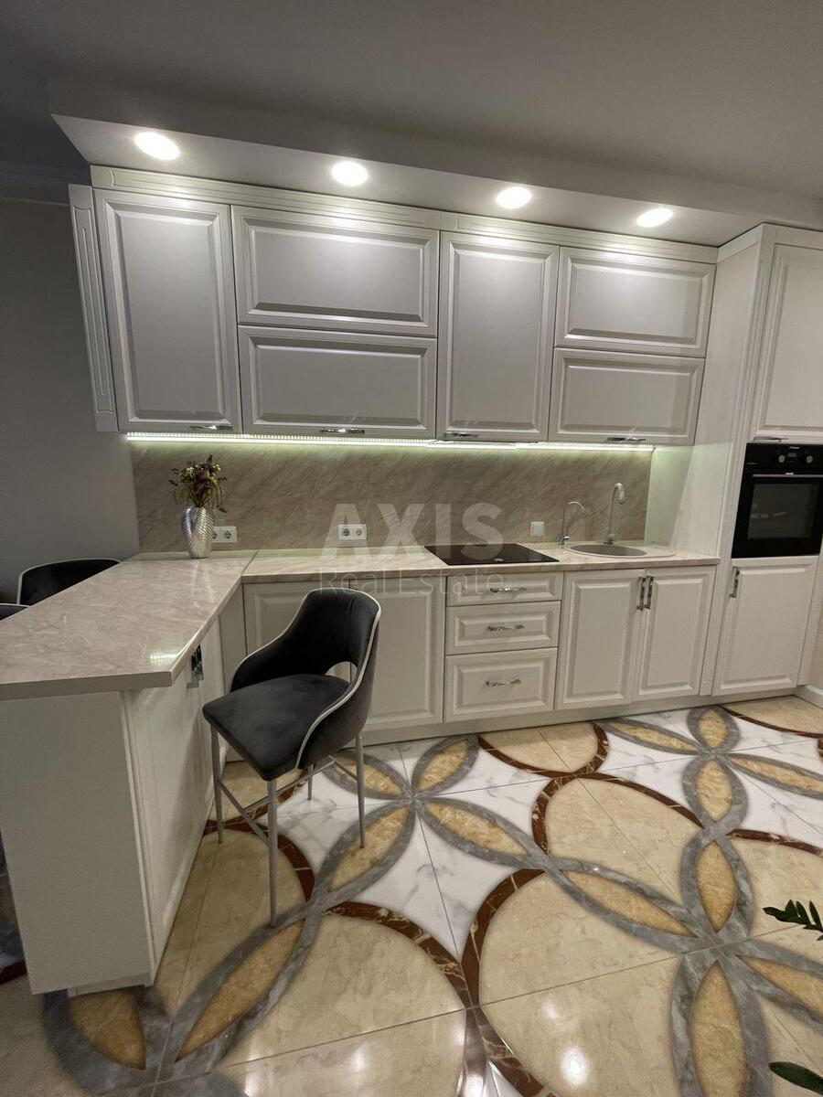 1k apartment vul. Sverstjuka Jevgena 658329