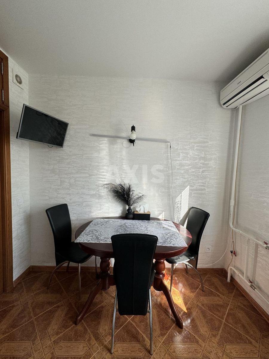 2k apartment vul. Lucenka Dmytra 51