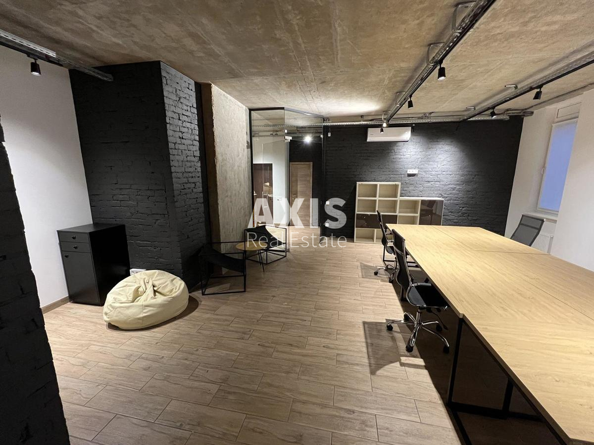 Office vul. Vasylya Tyutyunnyka , 102m2463167