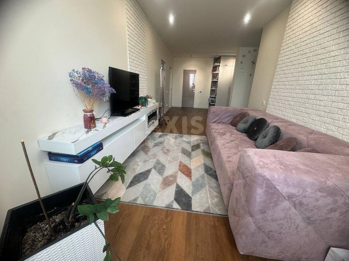 3k apartment vul. Andrjushhenka Grygorija 6Г4