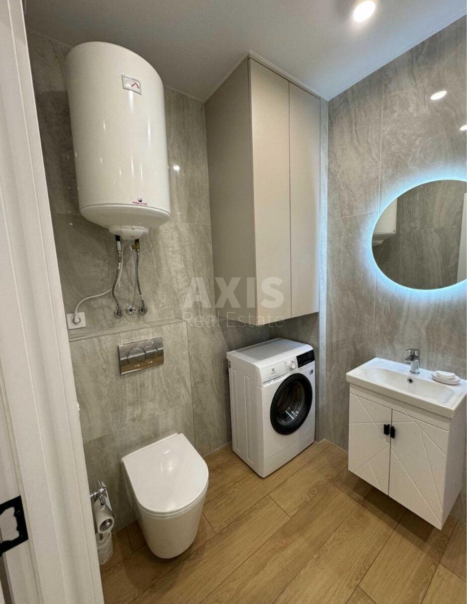2к квартира бул. Рыльского Тадея 110