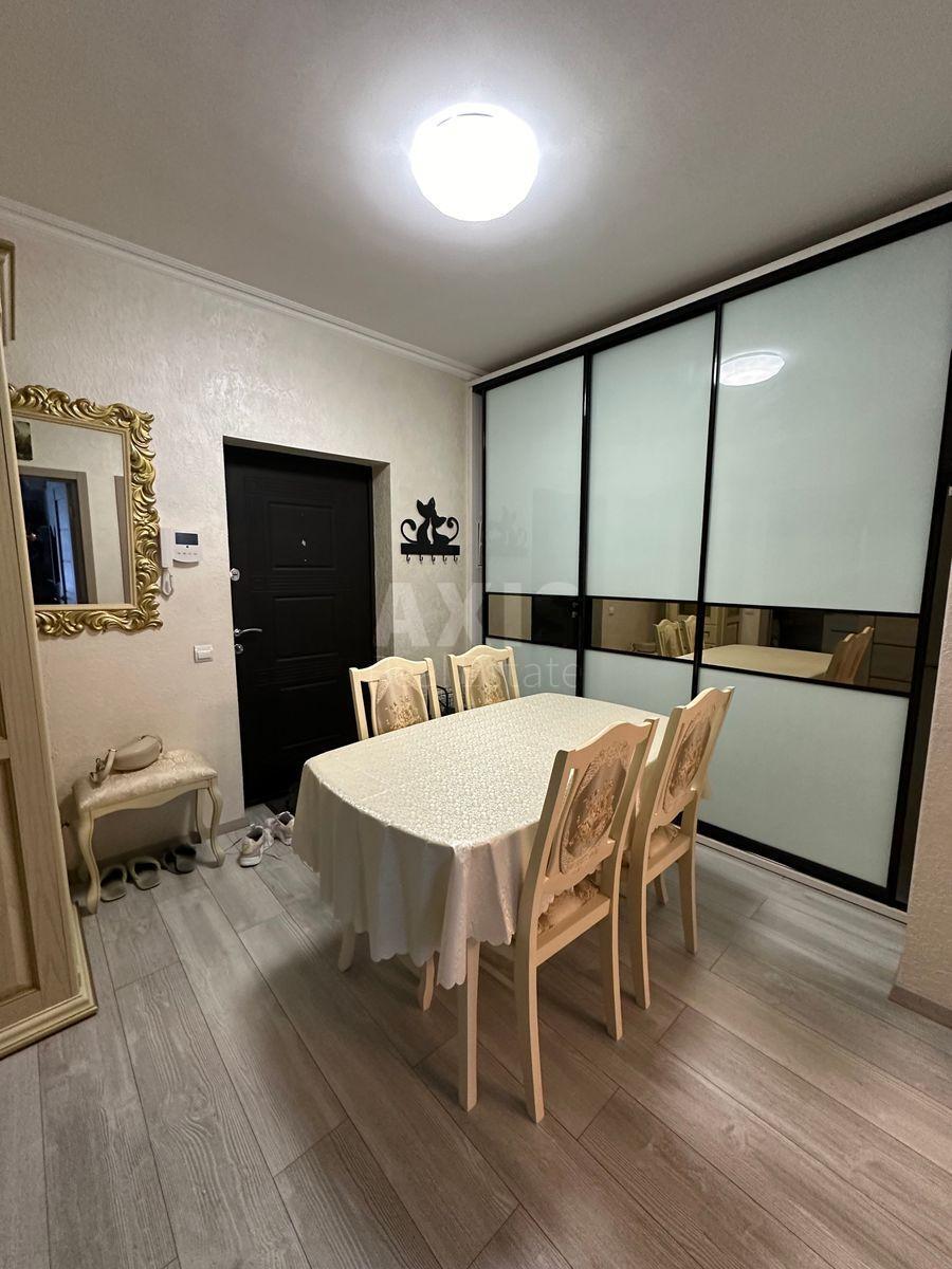 1к квартира ул. Драгоманова 2А10