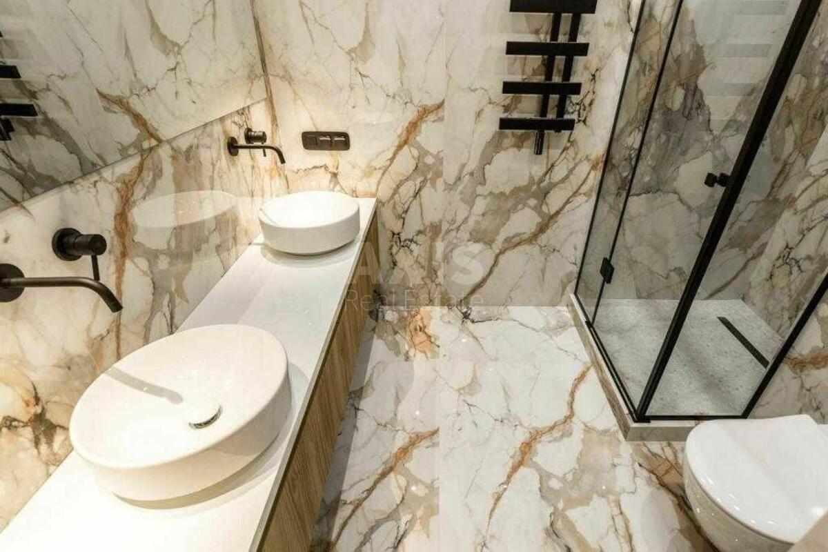 3k apartment vul. Velyka Vasyl'kivs'ka 1394