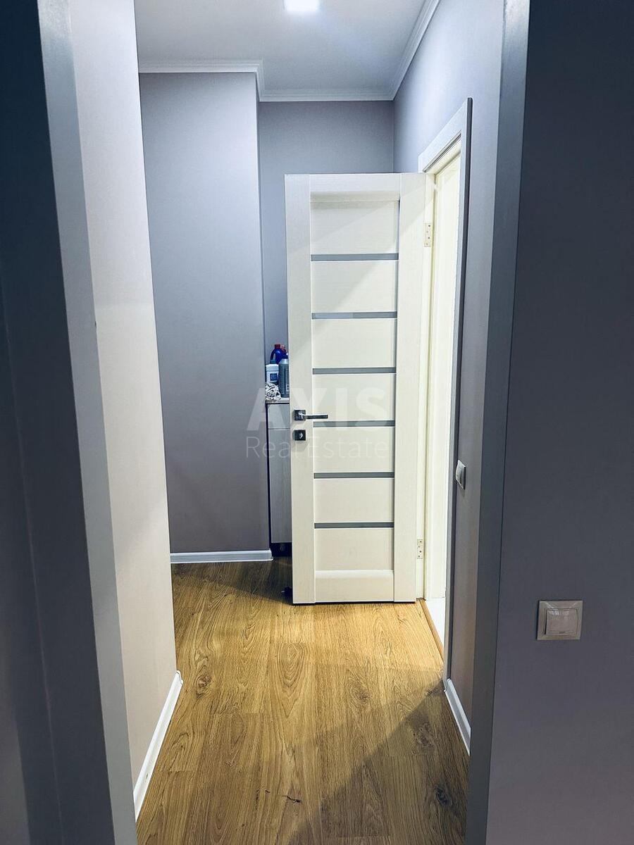 1k apartment vul. Yulia Zdanovska 503
