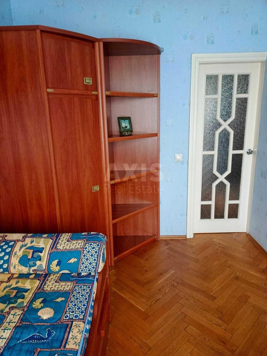 5к квартира ул. Болбочана Петра 4А10