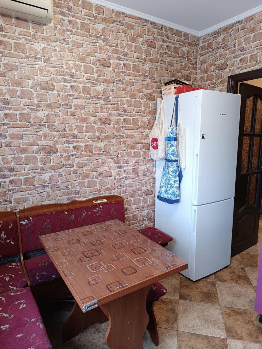 3k apartment pr-t Glushkova Akademika 450