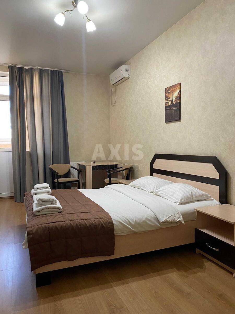 Объект торговли ул. Жилянская 118, 126м2635355