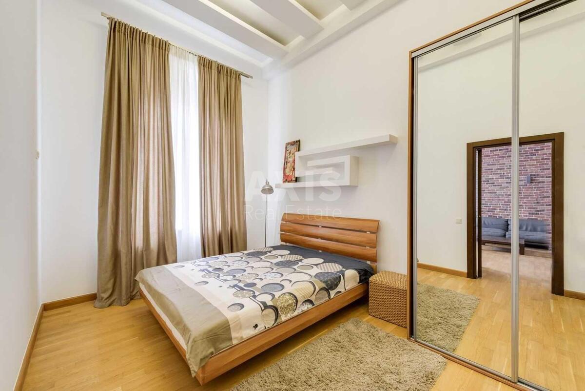 3к квартира ул. Антоновича 234