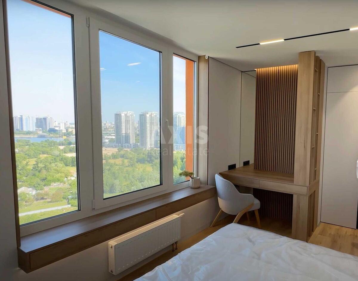 3k apartment nab. Dniprovs'ka 18627534