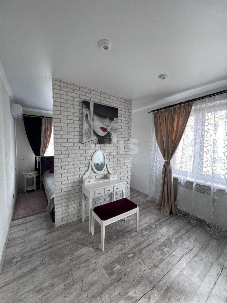 2k apartment pr-t Glushkova Akademika 6629700
