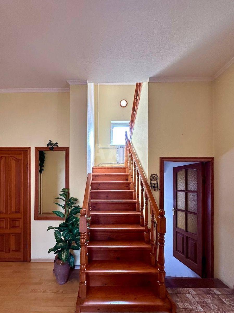 House prov. Bortnyc'kyj, 323m2, Kyiv city3