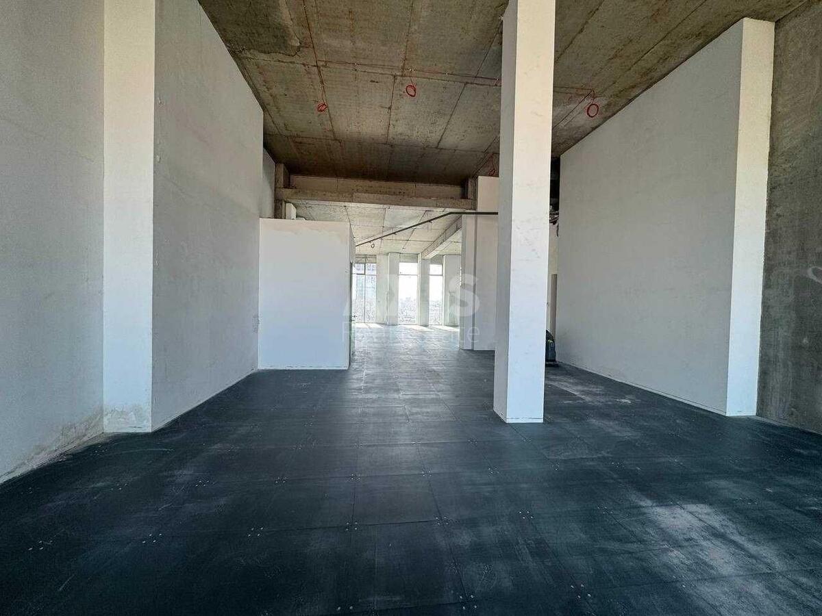 Office vul. Antonovycha 118, 412m20