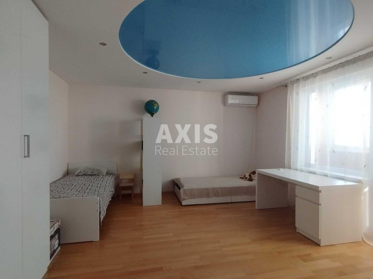 4к квартира бул. Дарницкий 8430477