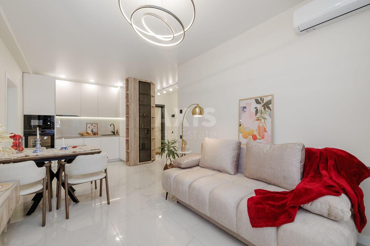 2k apartment vul. Myhajla Maksymovycha 24605001