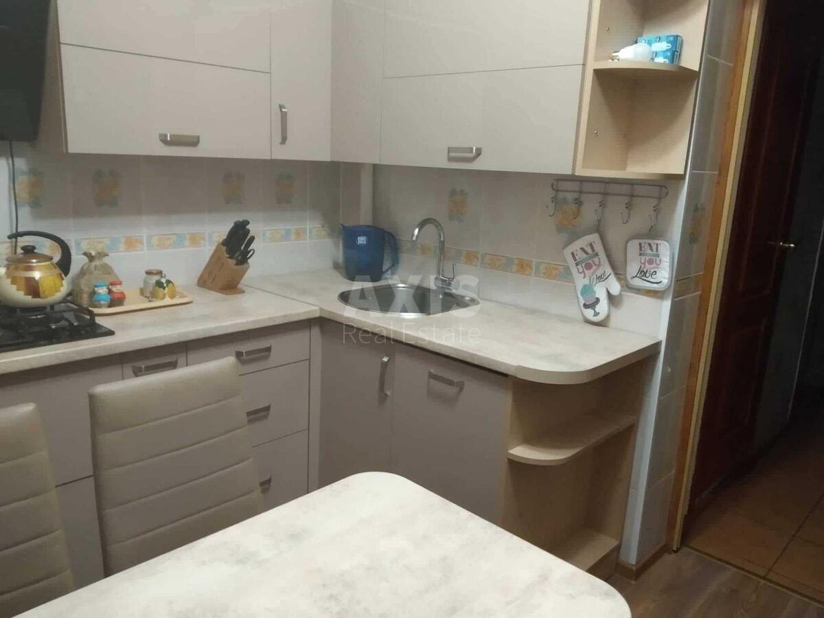 3k apartment vul. Bal'zaka Onore de 55В