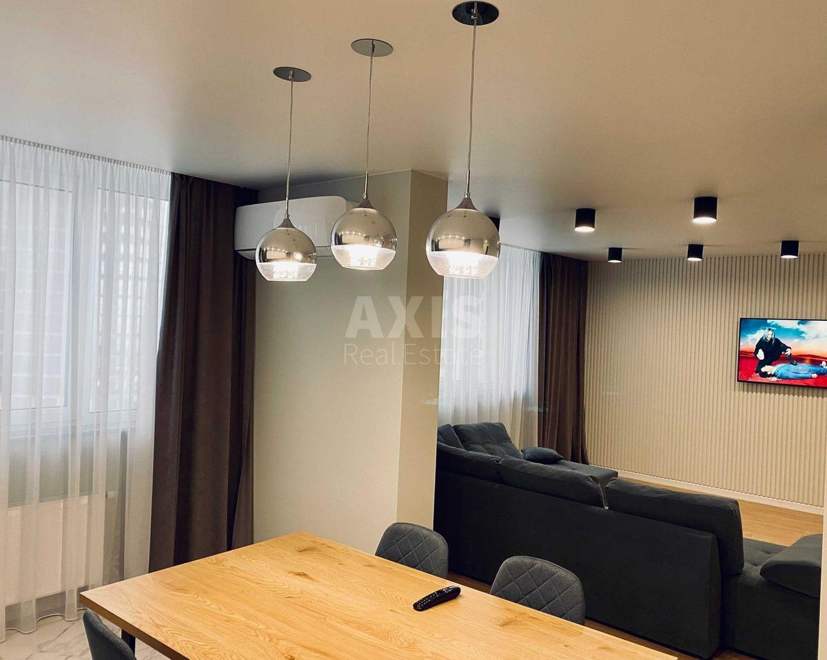 3k apartment vul. Myhajla Maksymovycha 32А1