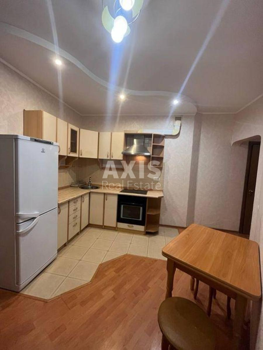 1k apartment vul. Knjazhyj Zaton 21