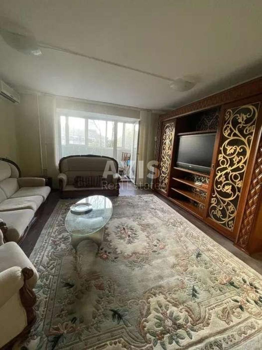 3k apartment vul. Mazepy Ivana 12А