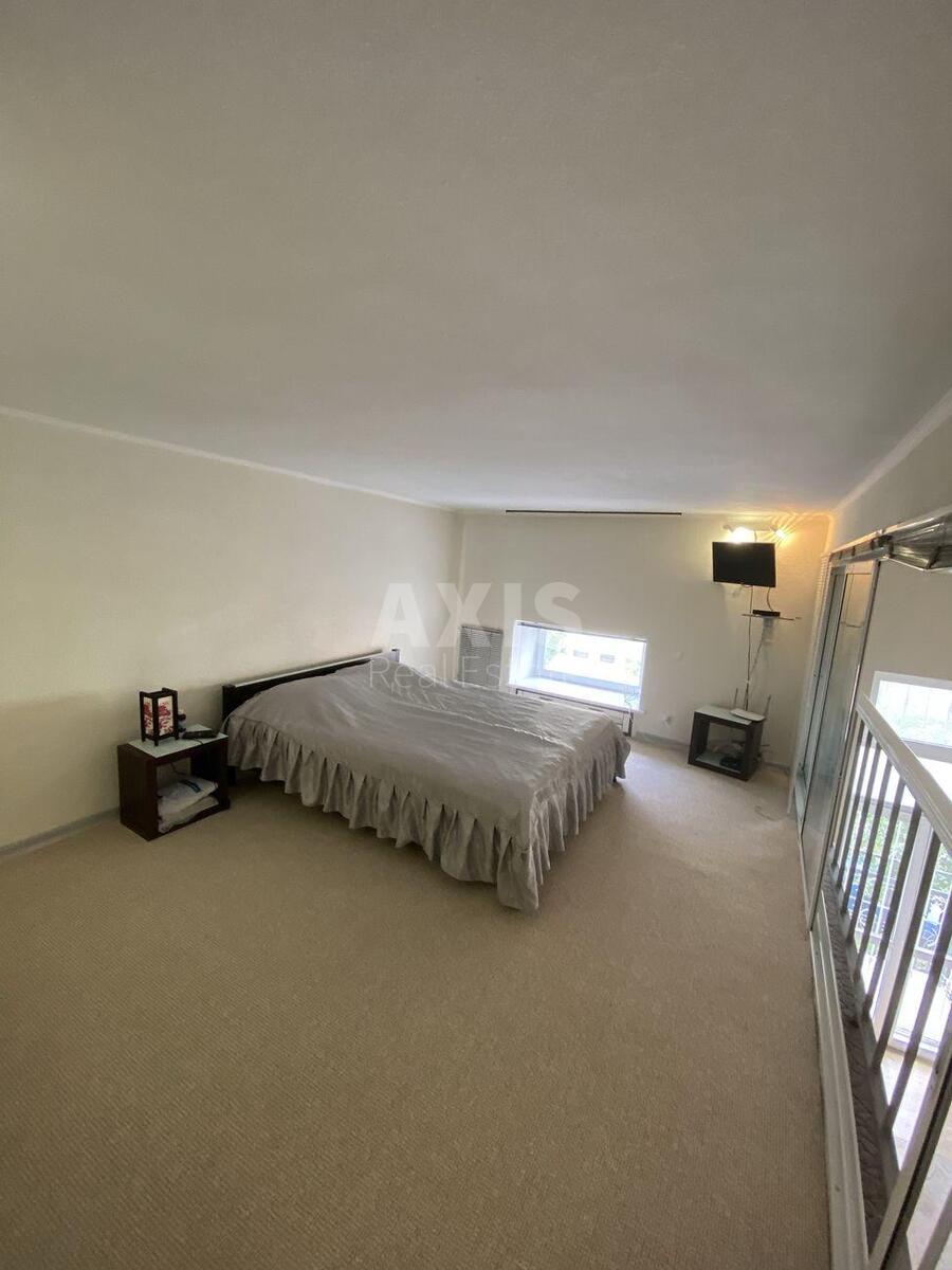 3k apartment vul. Skoropads'kogo Pavla 56