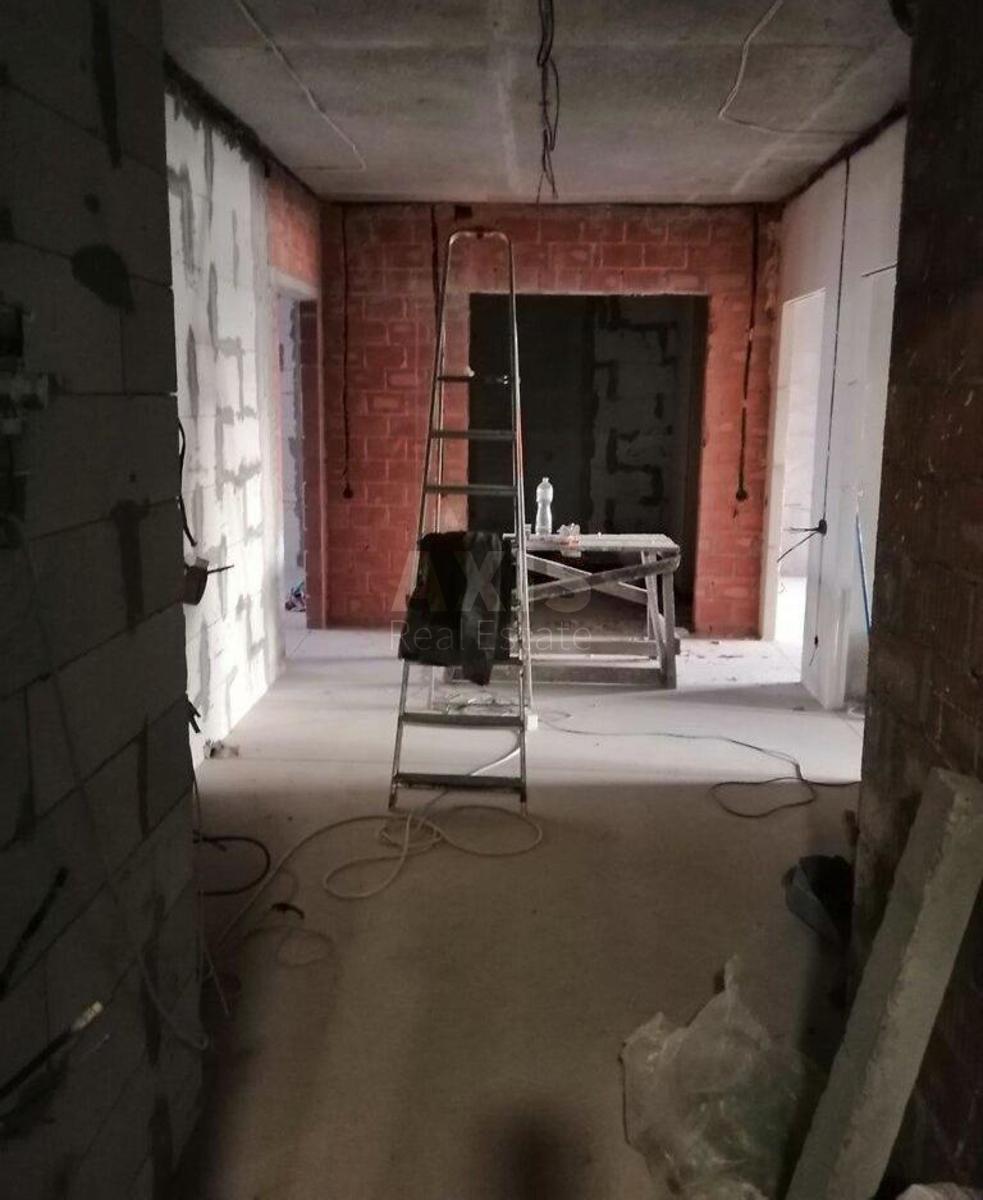 2k apartment vul. Revuc'kogo 40В6
