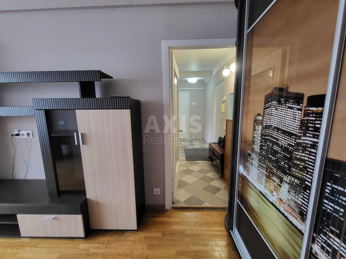 2к квартира ул. Евгения Коновальца 37614563