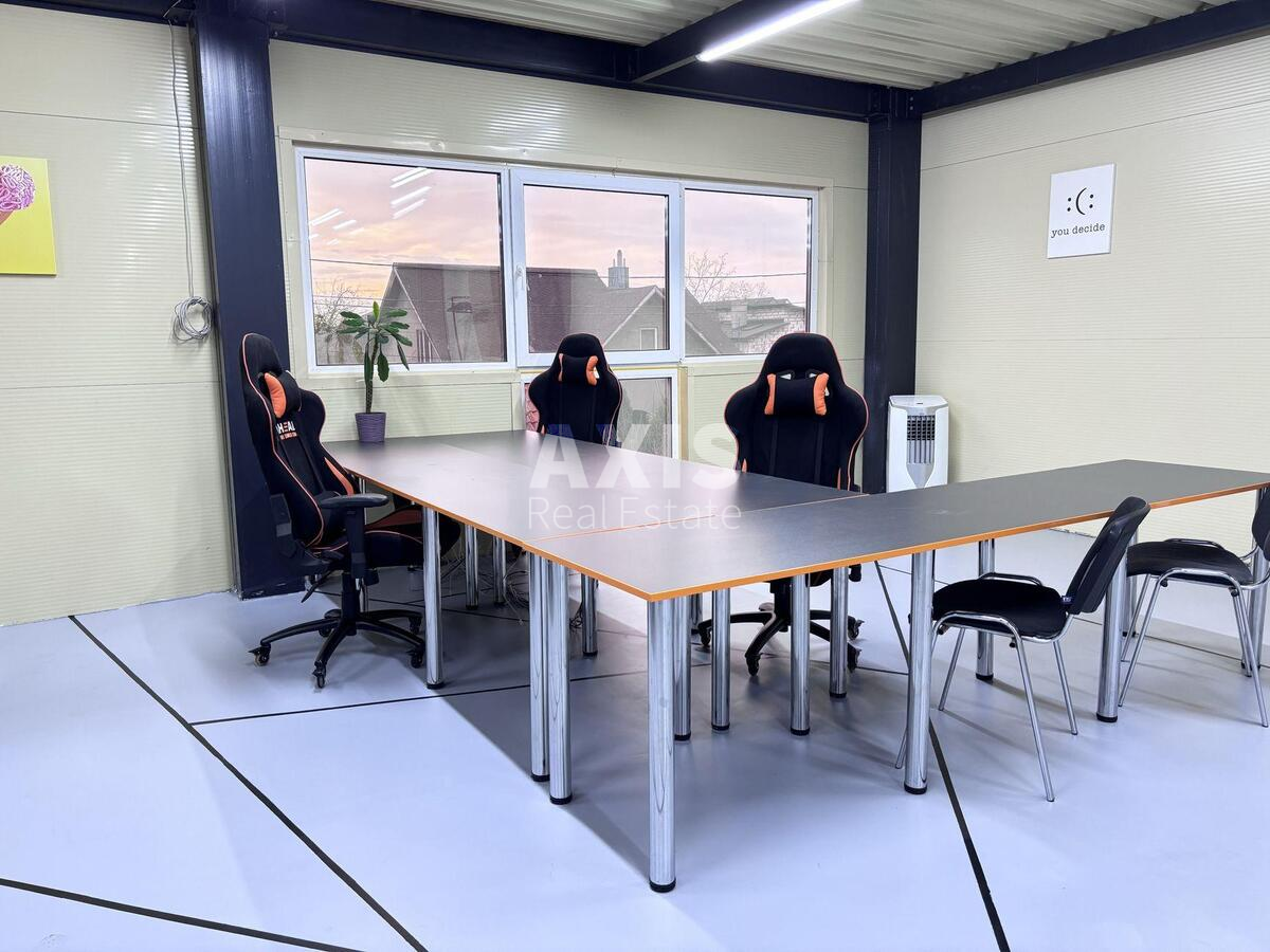 Office vul. Sadova 192-a 1, 110m2552552