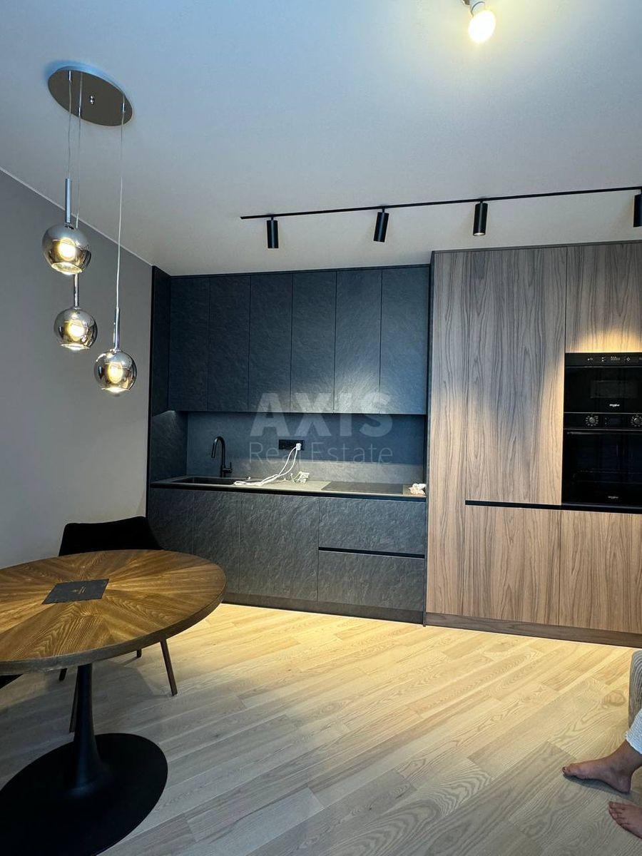 2k apartment vul. L'vivs'ka 152
